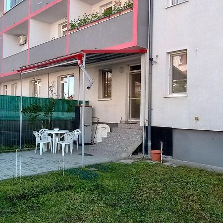 플로레스티 Apartament Daniela 아파트 외부 사진